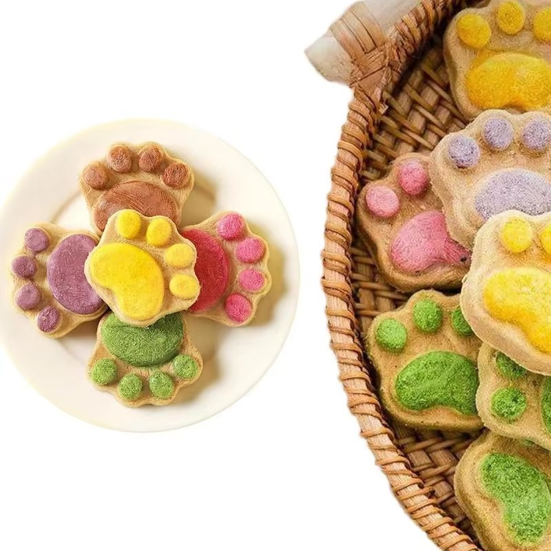 Go Love Paw Shaped Cat Treats